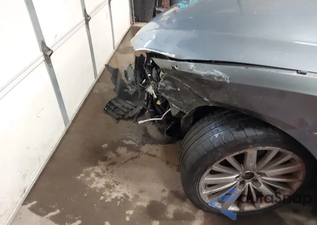 WAULFAFH2CN008992: 43822841