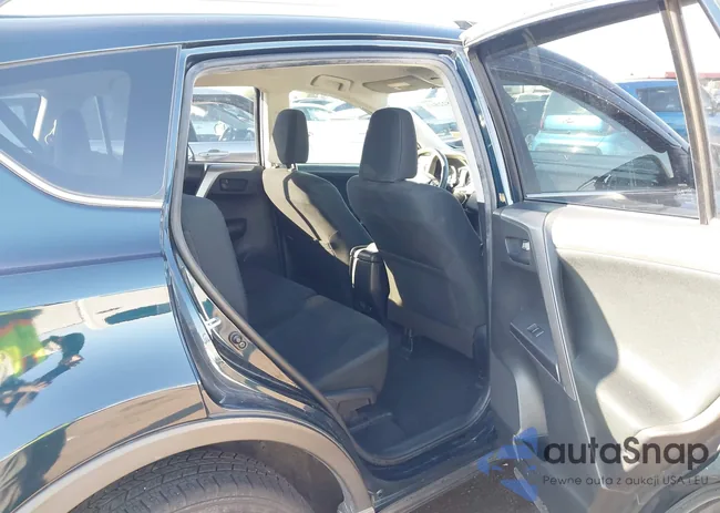 JTMZFREV0HJ137959: 43822844