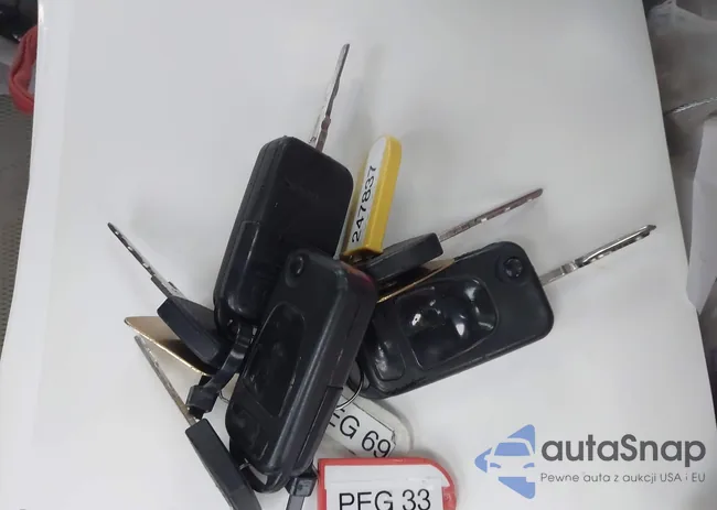 WD3PE8CBXC5685282: 43822849