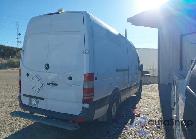 WD3PE8CB1C5709209: 43822850