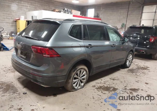 3VV0B7AX5KM047525: 43822889