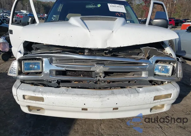 1GCCS19X5V8115876: 43823913