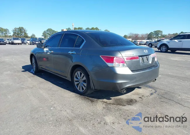 1HGCP3F74CA008648: 43823918