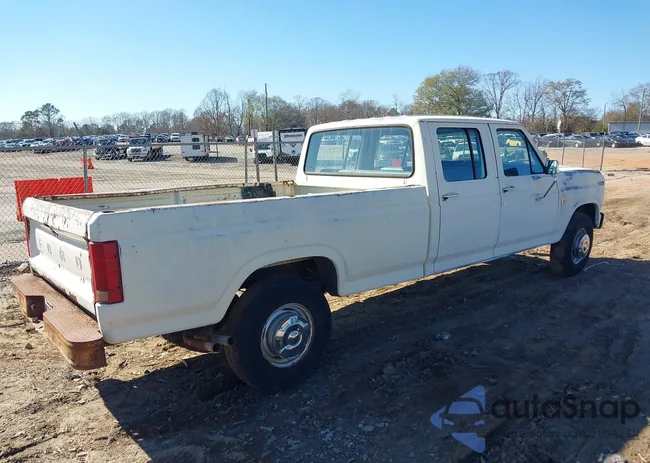 2FTJW35H4GCB32488: 43824078