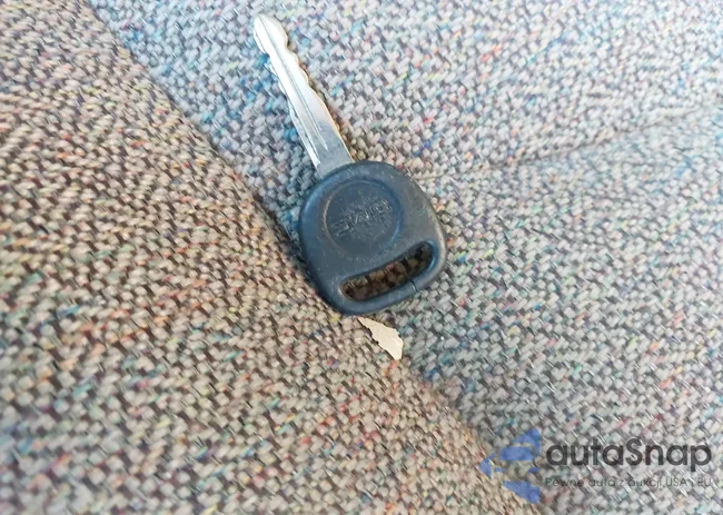 1GTEC14X15Z353148: 43824147