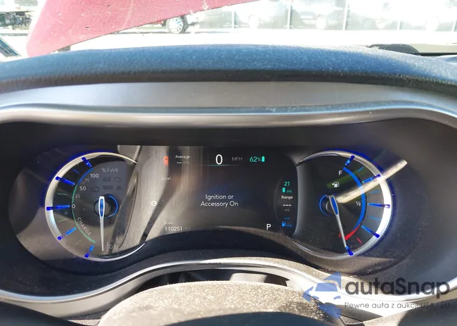 2C4RC1N70JR365814: 43824260