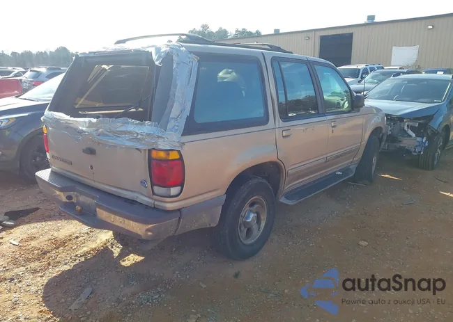 1FMDU32E1VUB09675: 43824275