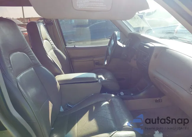 1FMDU32E1VUB09675: 43824275