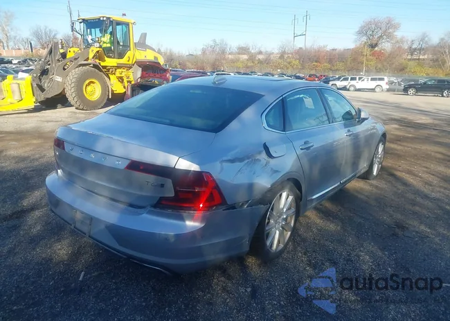 LVY992ML5JP018556: 43824287