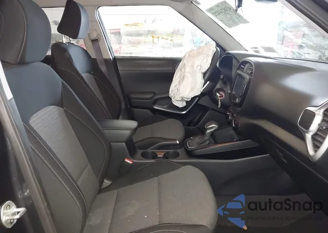 KNDJ23AU0L7002019: 43824422