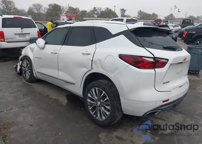 3GNKBFRS2LS564439: 43824452