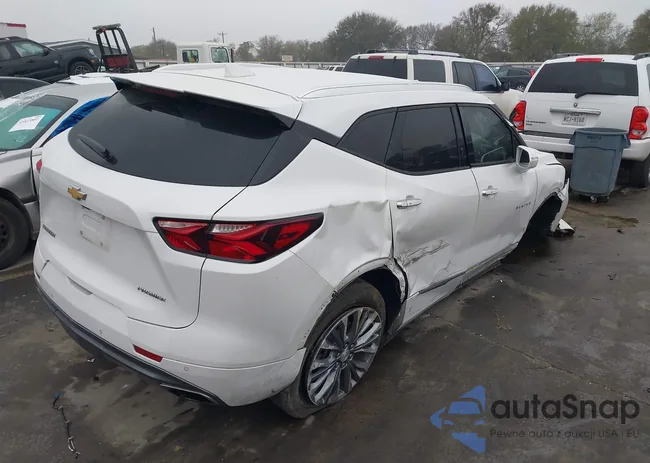 3GNKBFRS2LS564439: 43824452