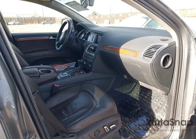 WA1CGAFE4FD010916: 43824488