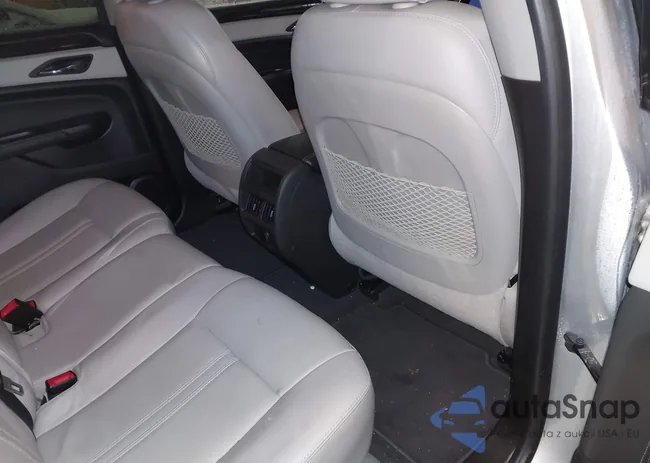 3GYFNEE35FS579185: 43823616