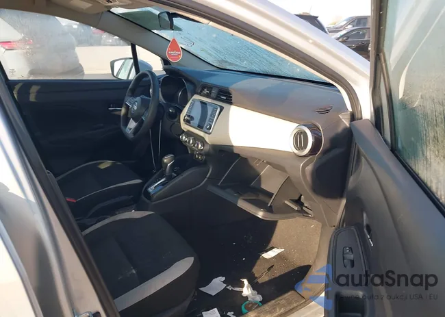 3N1CN8EV5ML822080: 43823712