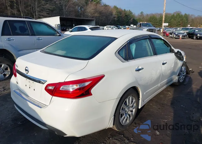 1N4AL3AP1HC248220: 43823827