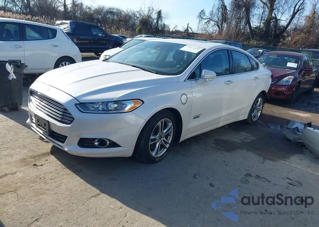 3FA6P0SU8FR242474: 43823899