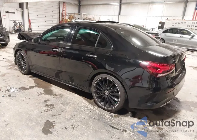 WDD3G4EBXKW026413: 43824924