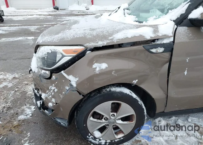 KNDJN2A26E7096748: 43824932