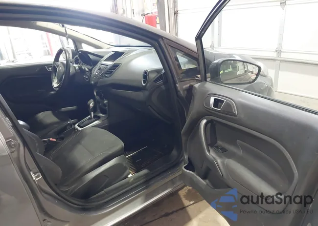 3FADP4BJ0EM106615: 43825106