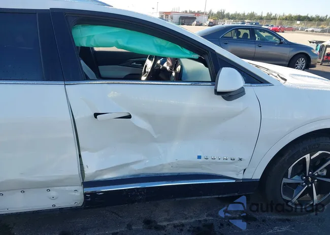 3GN7DLRP6SS133384: 43825272