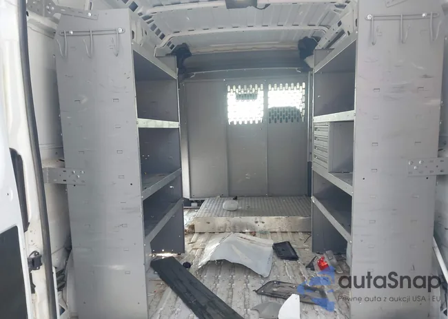 3C6LRVBG3RE148052: 43825365