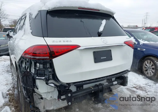 4JGFB4KB1NA746481: 43825411