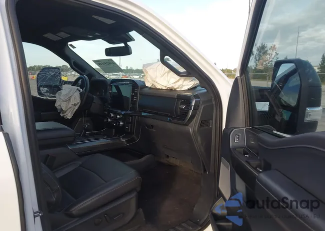 1FTFW1E8XPFB72783: 43825438