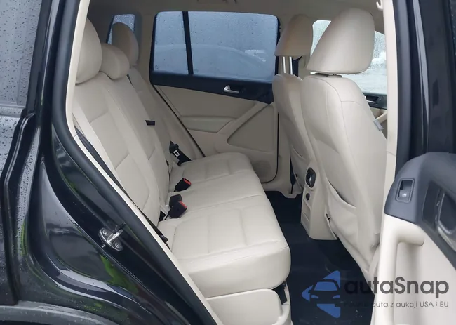 WVGAV7AX7HW507699: 43825462