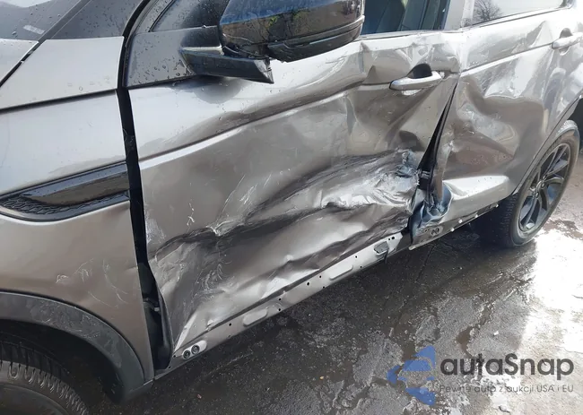 SALCR2RX5JH745045: 43824573