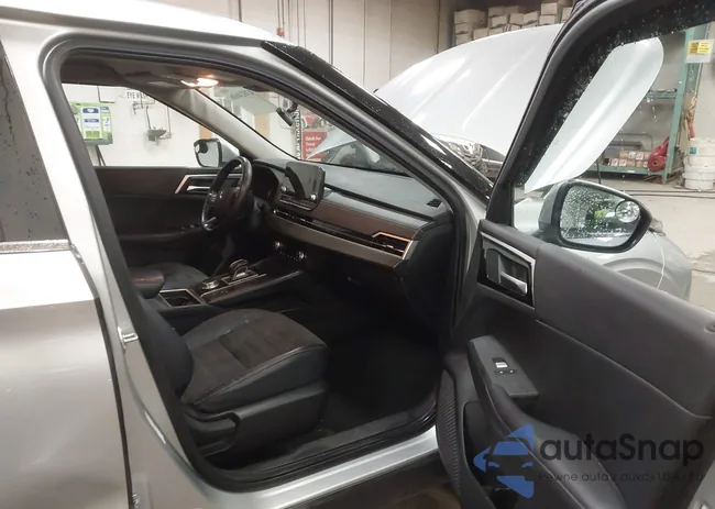 JA4J4UA80NZ091983: 43824606