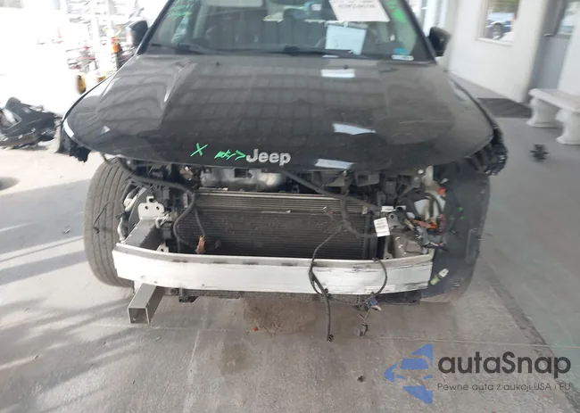 3C4NJCAB5JT250780: 43824630