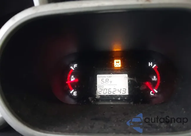 2T1KU4EE1BC737144: 43824631