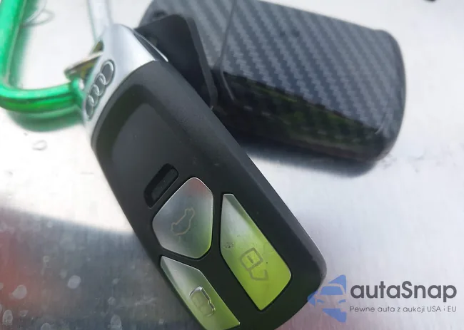 WAUR4AF59KA010122: 43824700