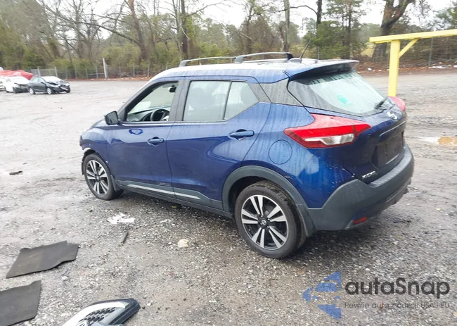 3N1CP5CUXKL528075: 43824718