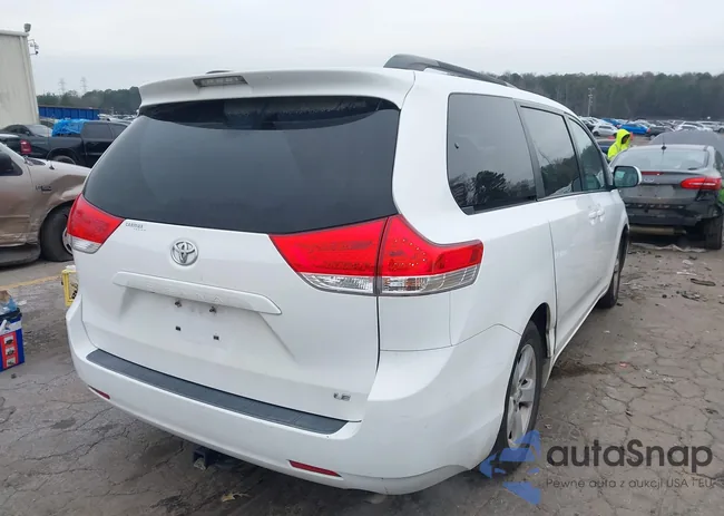 5TDKK3DC4BS040090: 43824776