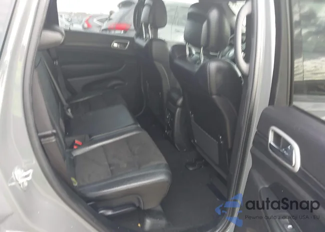 1C4RJFAG1MC678702: 43824832