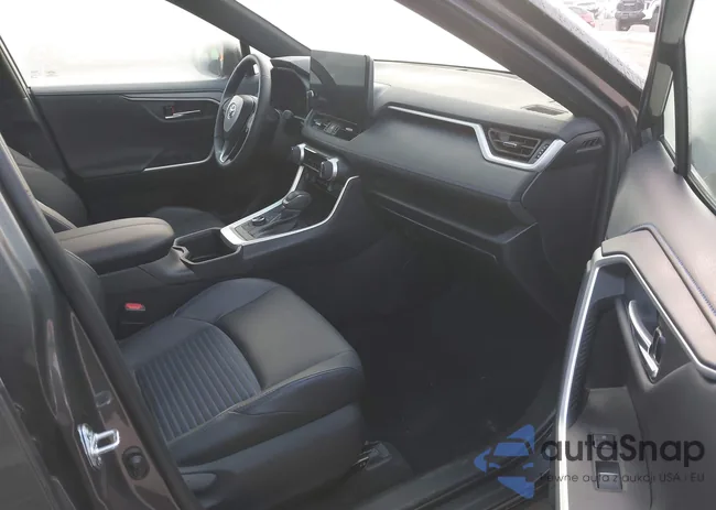 2T3E6RFV5RW064944: 43824865