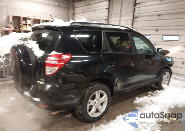 2T3BF4DV4BW119558: 43824877