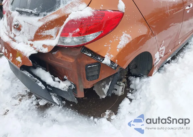 KMHTC6AE9FU221577: 43825935