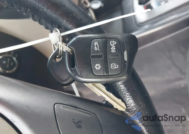 KNDJT2A29A7171362: 43826011