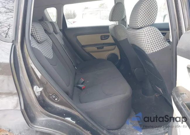 KNDJT2A29A7171362: 43826011