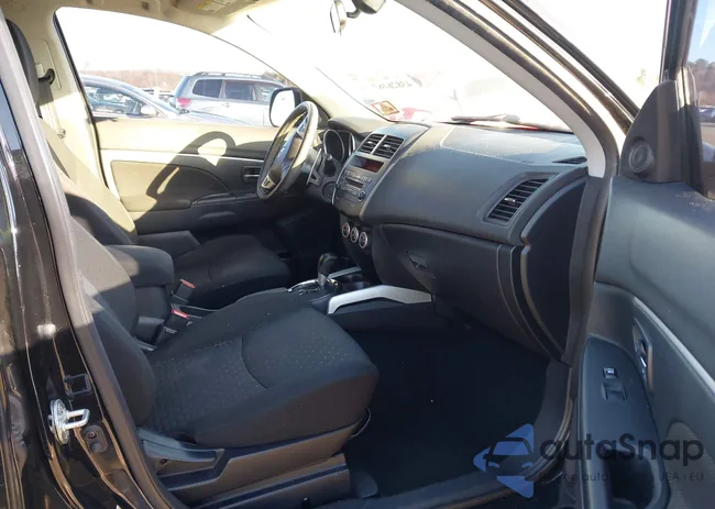 JA4AR4AU3BZ019864: 43826268