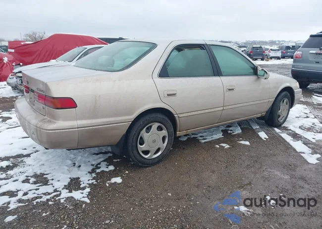 4T1BF22KXWU049091: 43826345