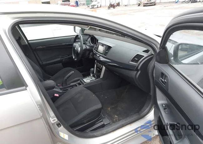 JA32U2FU0HU005639: 43826418