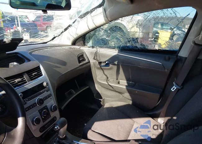 1G1ZC5EB0AF325244: 43825619