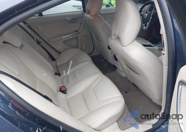 YV1622FSXC2037083: 43825624