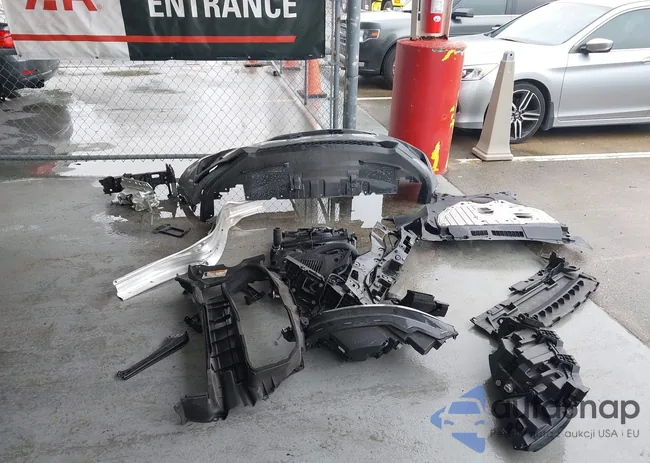 3CZRZ1H5XRM748729: 43825685