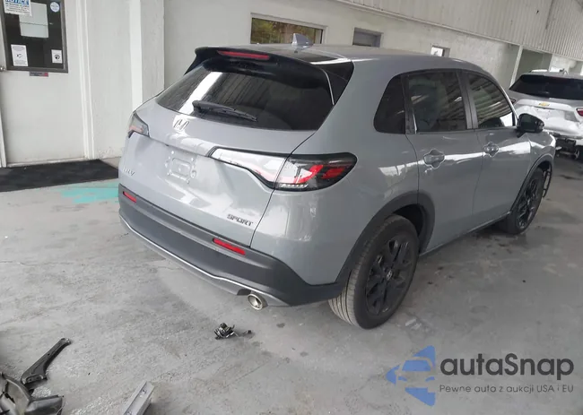 3CZRZ1H5XRM748729: 43825685