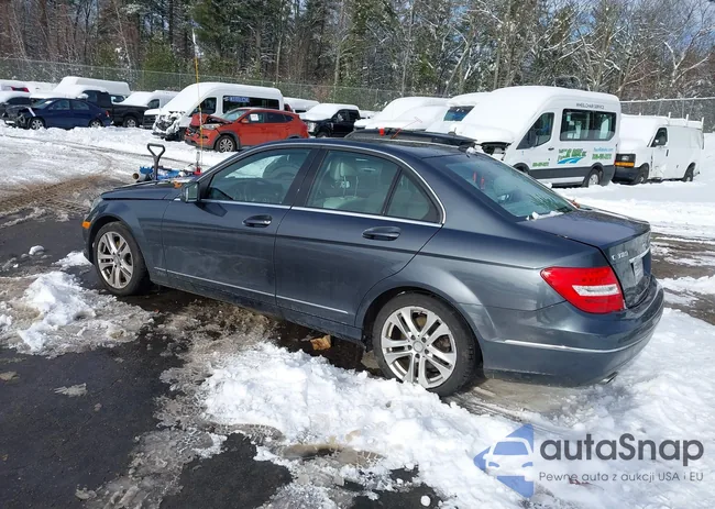 WDDGF8ABXEG247400: 43825707